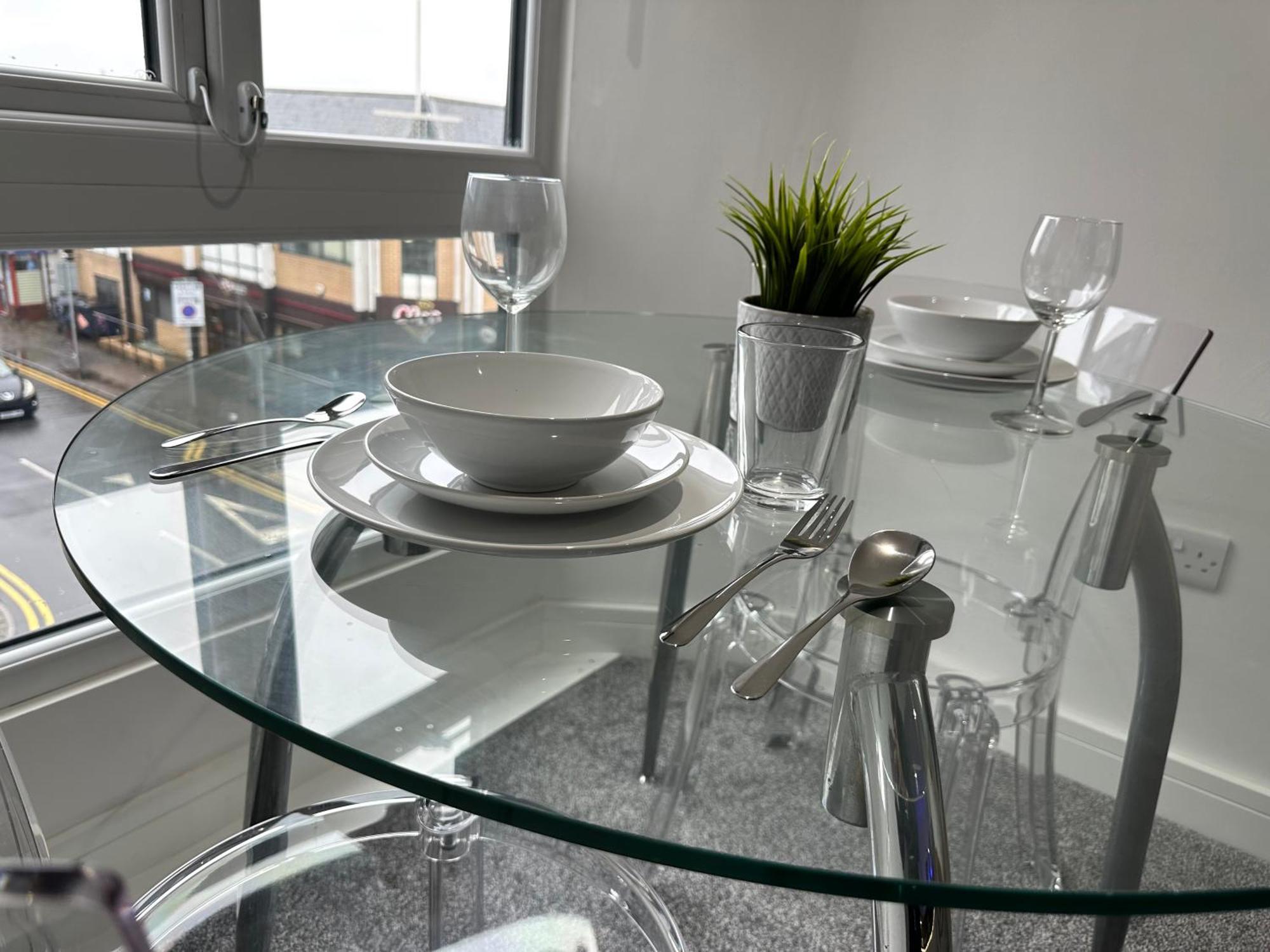 Vibrant Apartments Close To City Centre Cardiff Exterior foto